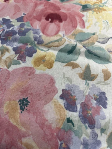 De Colección Whiteheads Blanco Floral Tela Remanente Años 90 Flores Pastel 13" x 27" Algodón - Imagen 6 de 6