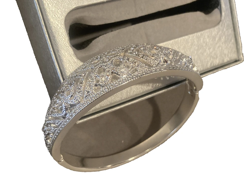 Chater Club Brazalete Bisagras Pulsera Cristal Tono Plata Mezcla Metal Foto 4 de 4