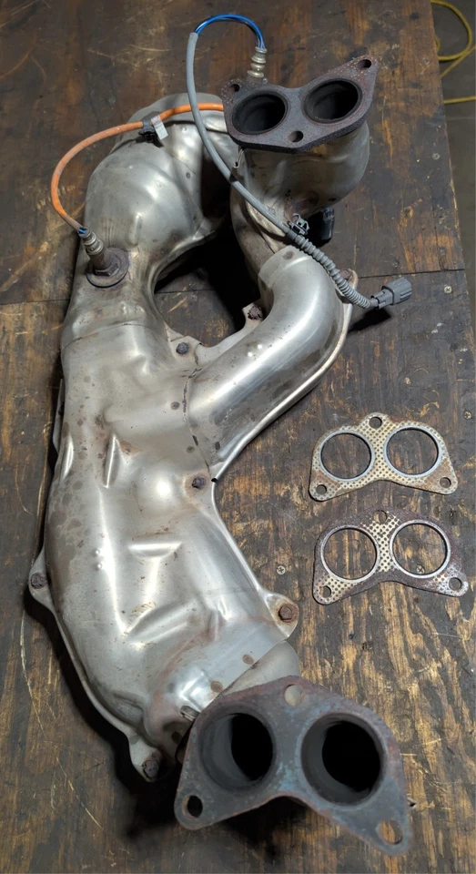 Convertidor catalítico Subaru Forester Impreza Outback 42 k 2006-2008 44620AA740 OEM Foto 2 de 4