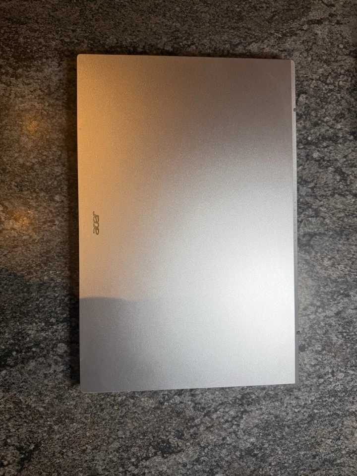 Schnell zugreifen – Acer Aspire 3 Laptop wie NEU – morgen schon verkauft! - Bild 4 von 4