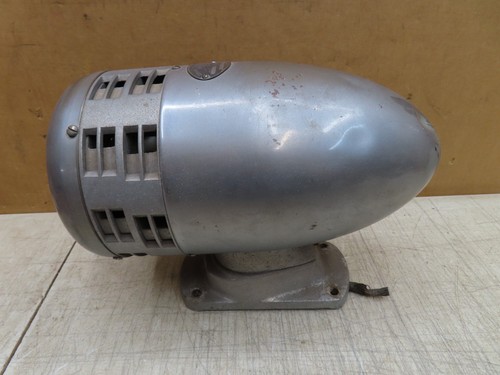 VTG FEDERAL SIGNAL FIRE-TRUCK SIREN 12 VOLT MODEL 77-GA DUAL TONE WORKING LOUD! - Picture 8 of 16