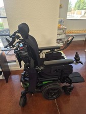 Quantum Q6 Edge 3 Stretto Power Wheelchair Pre-owned Green