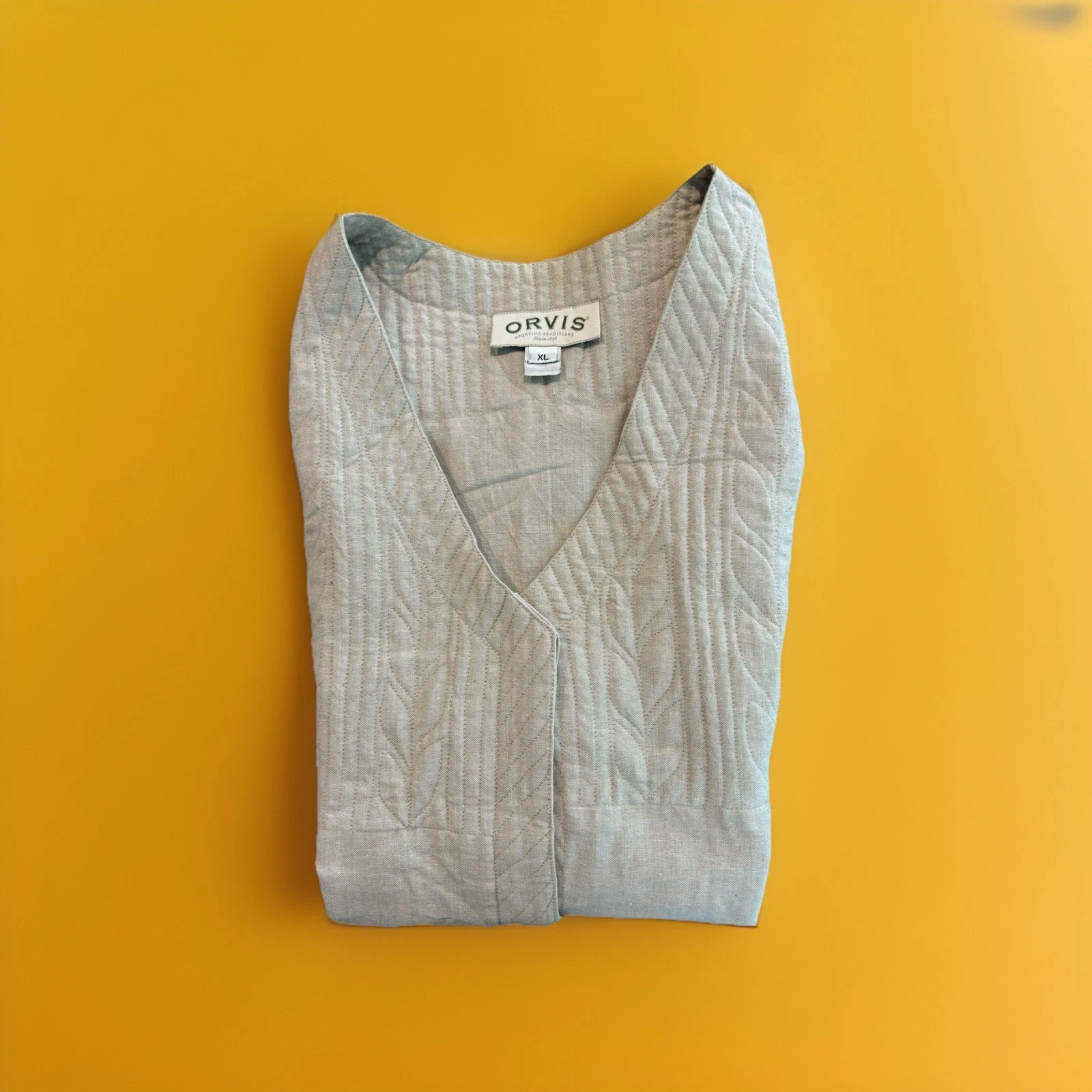 Orvis Quilted Vest 100% Cotton Zippered Pockets Cream Ivory Size XL
