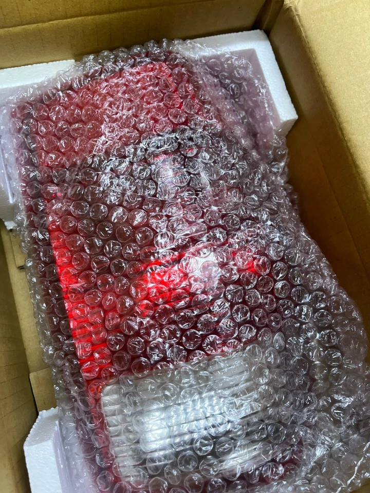 Conjunto de luces traseras Dorman 1610204 para Ford Ranger 2001-2005 Foto 2 de 2