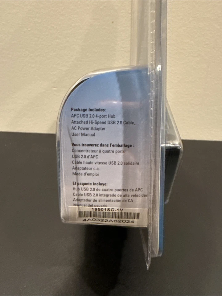 APC 19501SG-1V USB 2.0 Travel Hub, 4 Ports, USB-A Male to Four Female Ports - Image 2 of 4