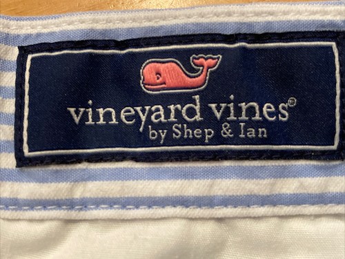 Vineyard Vines Youth Boys 10 Fits 26 x 9 Seersucker Blue & White Striped Shorts - Picture 2 of 12