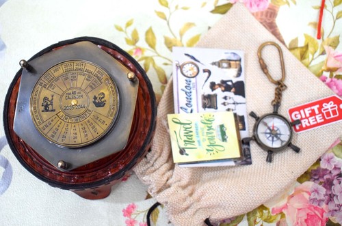 Hexagon Brass Compass with Map Dial – Nautical Steampunk Desk Decor or Gift - 第 7/9 張圖片