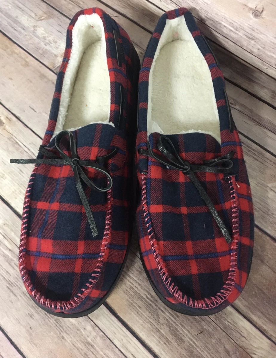 Mens Size 13 Slippers Navy And Red plaid Cozy Fuzzy Inside Very Nice