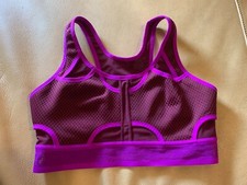 Nike CJ0149 638 Women Swoosh UltraBreathe Medium-Support Non Paddded Sports Bra