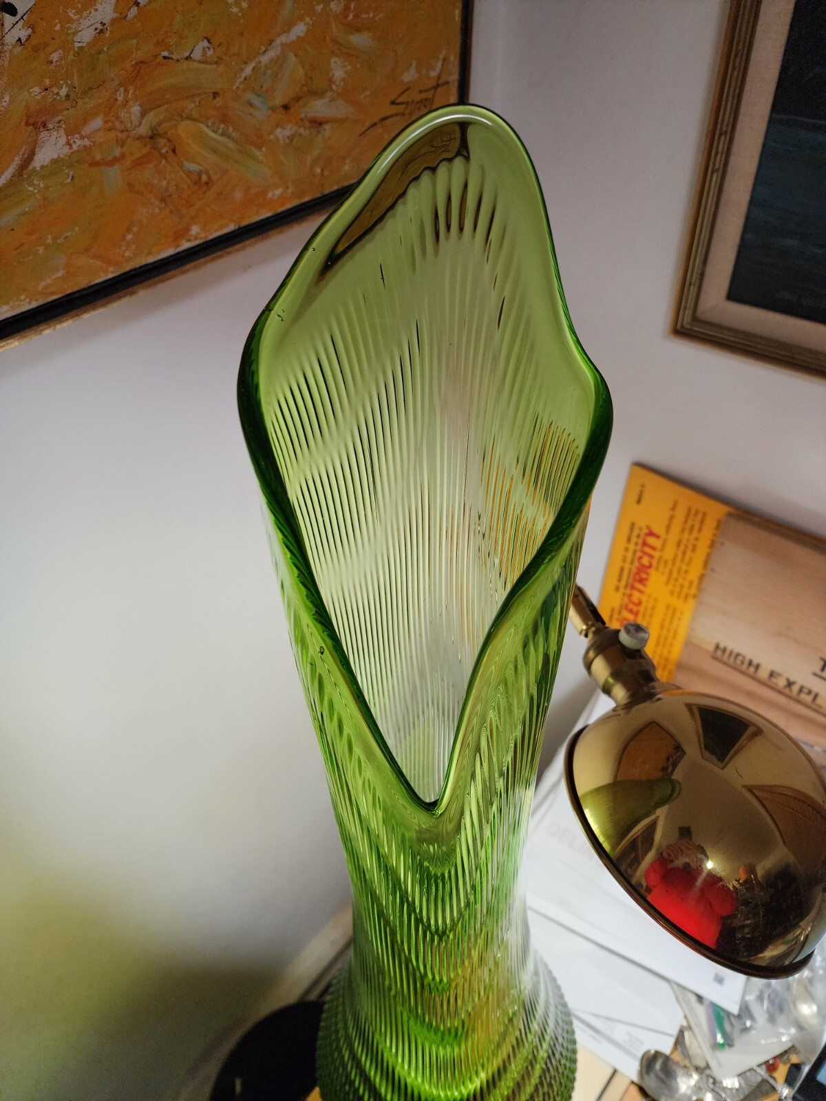 30” L E Smith Green Glass Nubby Butt Swung Floor Vase 1960’’s Mid