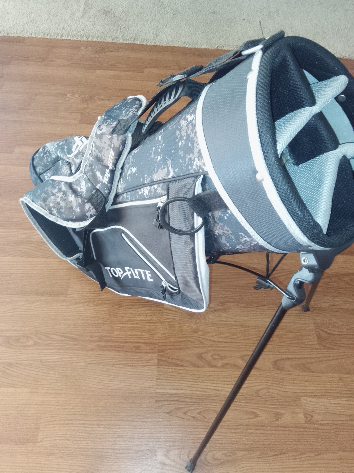 Top Flite Carry/Cart  Stand Bag  6 Way Divider Very Good Cosmetic Condition