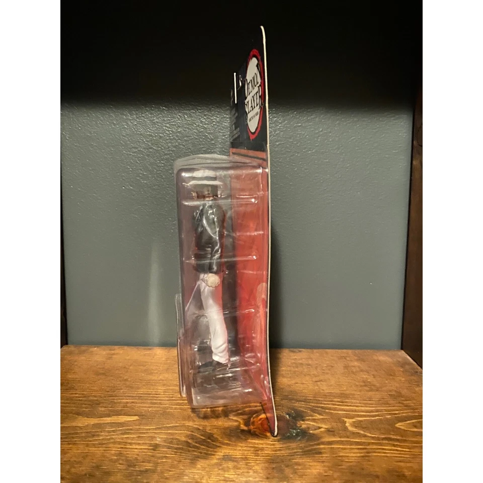 Demon Slayer Muzan Kibutsuji Figure - Image 4 of 4