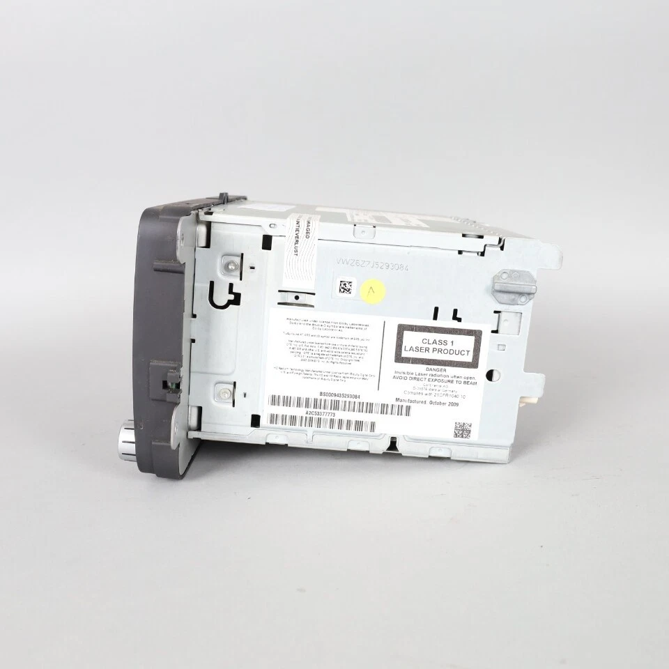 2010-2011 Volkswagen Golf EOS CC Passat Navegação Estéreo RNS-510 FABRICANTE DE EQUIPAMENTO ORIGINAL Usado - Imagem 2 de 4