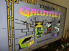 Gauntlet (Nintendo) Black NES Cartridge - Authentic, Clean, Tested & Working