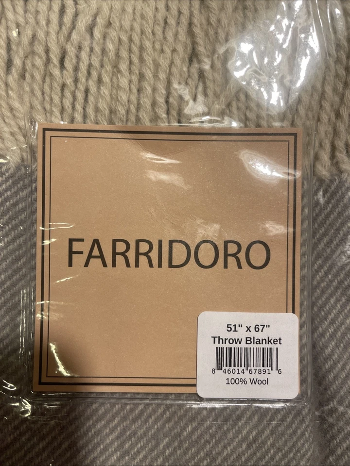 Nueva manta Farridoro 100 % lana 51*67 cálida suave en paquete original Foto 3 de 4