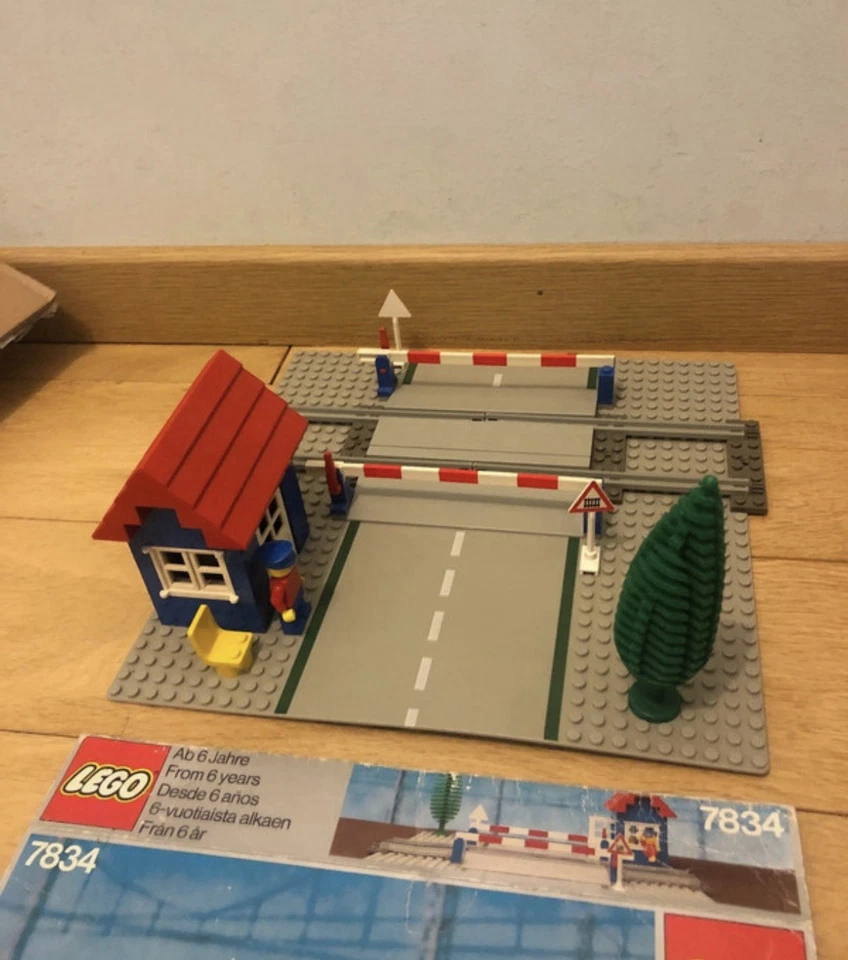 LEGO 7834, photo 1 sur 3