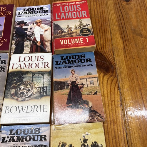 Mixed Lot of 30 Louis L’Amour Vintage Western Cowboy Paperback Books - Imagen 4 de 11