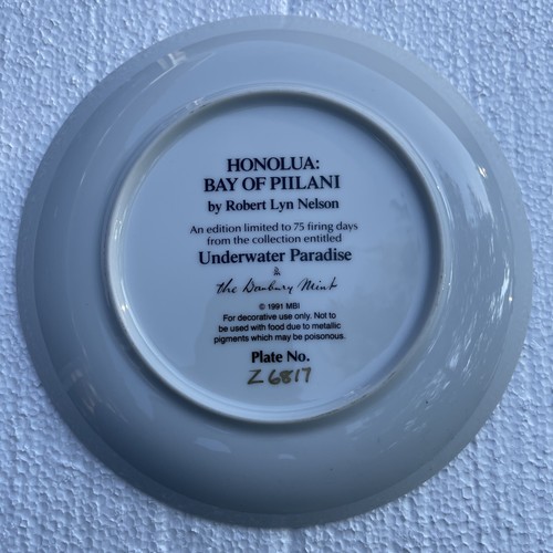 Honolua Bay of Piilani by Robert Lyn Nelson The Danbury Mint Underwater Paradise - Picture 2 of 2