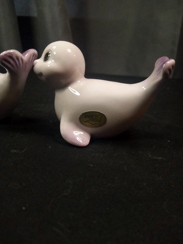 Lavender Sea Lion Salt And Pepper Shakers - 第 3/7 張圖片
