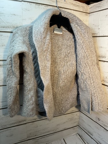 Carraig Donn Open Cardigan Sweater 100% Merino Wool Beige Ireland Kids Sz Med - Picture 5 of 7