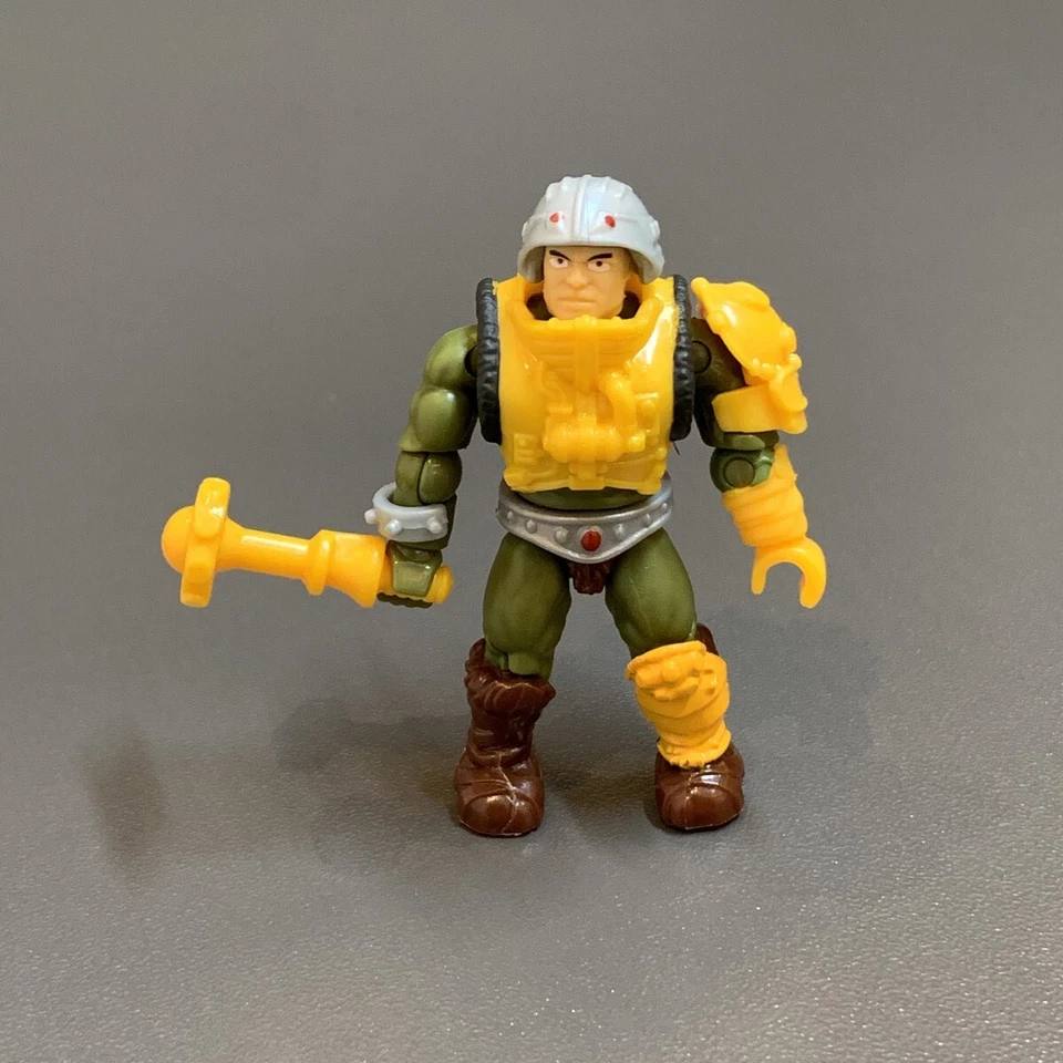 5 Man At Arms MEGA BLOKS CASTLE GRAYSKULL Masters of the universe Figure GGJ67 U - Image 2 of 4