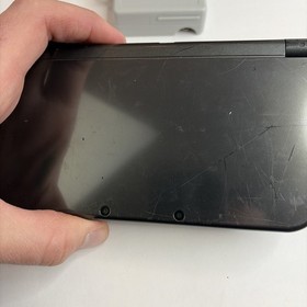 New Nintendo 3DS XL Gray Black Console W Charger Stylus US Version