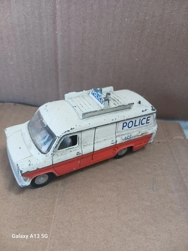 DINKY TOYS MECCANO FORD TRANSIT VAN POLICE ACCIDENT UNIT No 287 VINTAGE DIECAST