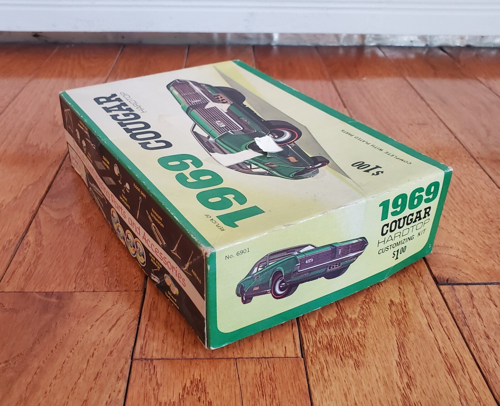 VINTAGE 1969 COUGAR XR7 MODEL KIT PALMER PLASTICS INC BROOKLYN NY (BOX