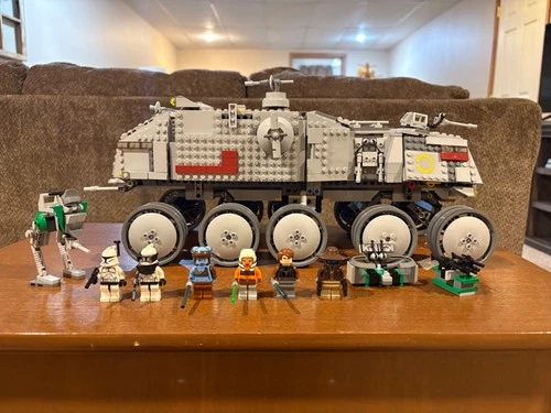 Lego Star Wars Clone Turbo Tank Action Figure (8098)