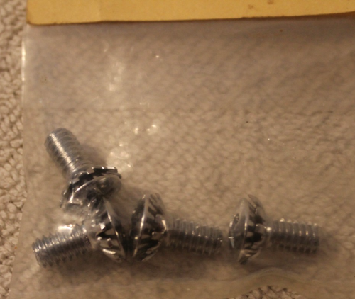 1956-1967 Corvette Soft Top or Hard Top Latches - Attaching Screws - Bild 3 von 3