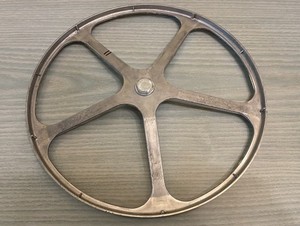 Riemenscheibe Antriebsrad Art.-Nr. 281666 für Grundig Waschmaschine GWN 26430