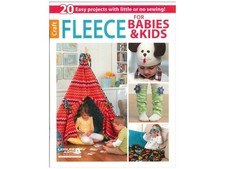 Leisure Arts - Fleece for Babies Kids - 20 Easy Projects with little or no sew