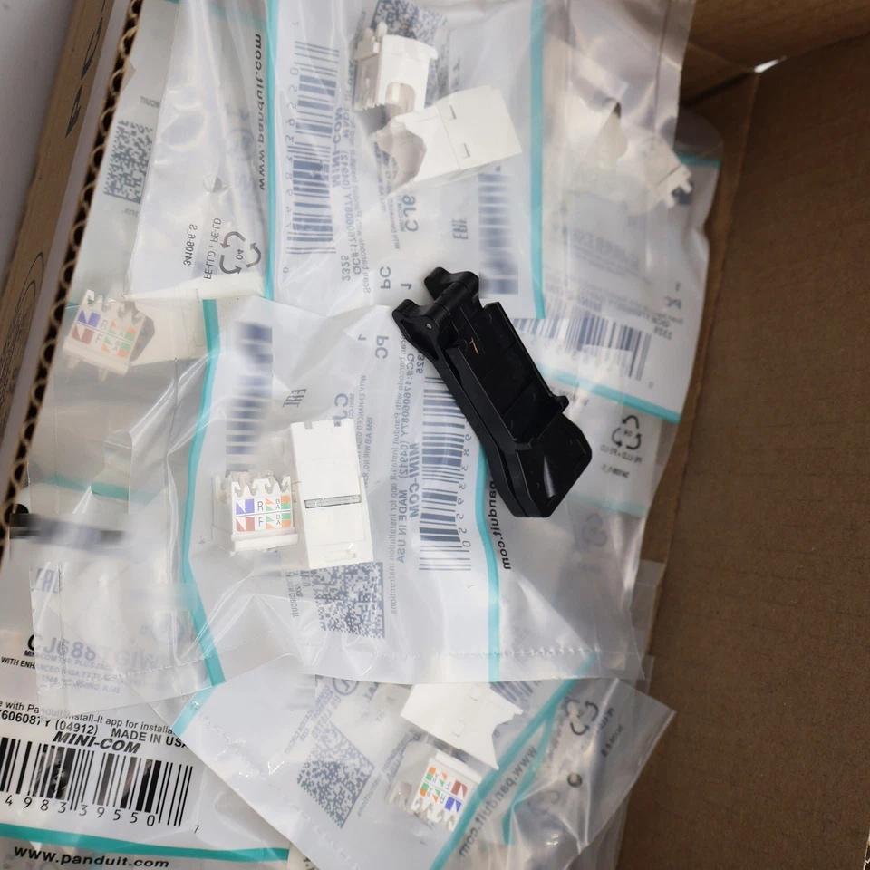 Módulo conector de red 50x CJ688TGWH para Panduit Gigabit TX Mini-Com TX6 Plus blanco Foto 3 de 4