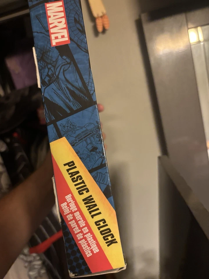 Reloj de pared de plástico Marvel Foto 4 de 4