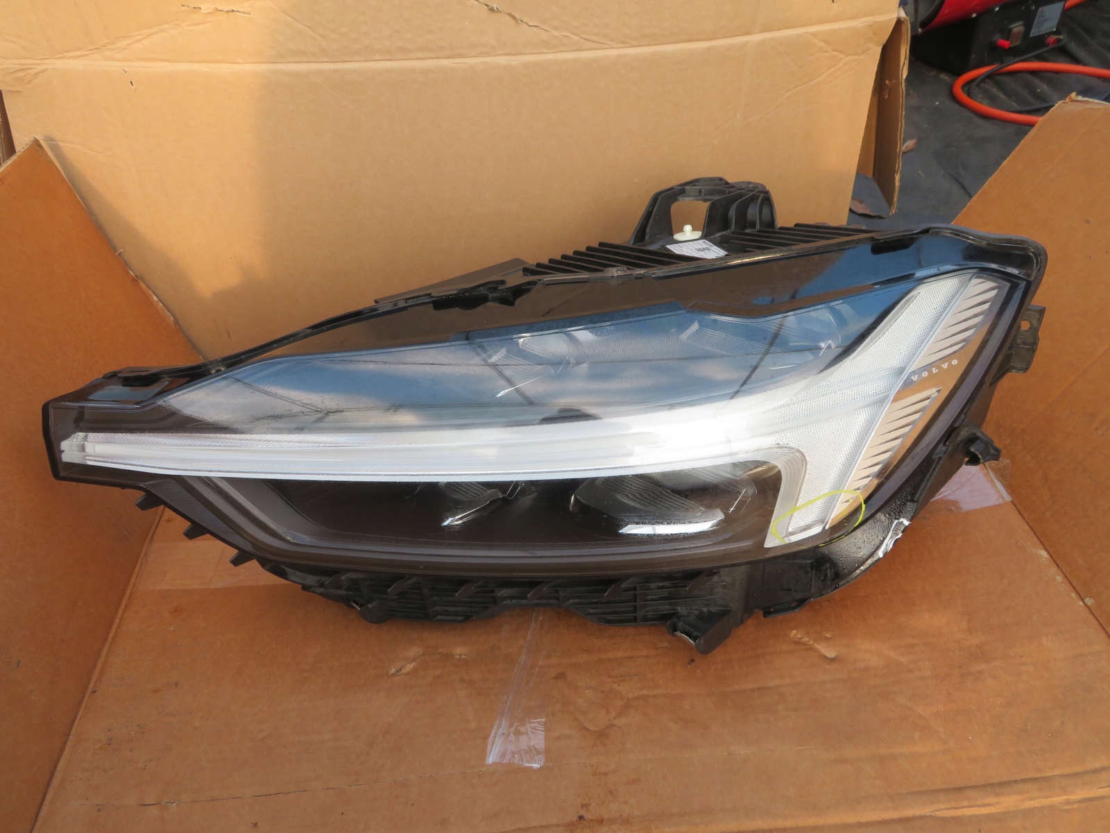 Frontscheinwerfer Volvo XC60 32337382 Led Links Original  