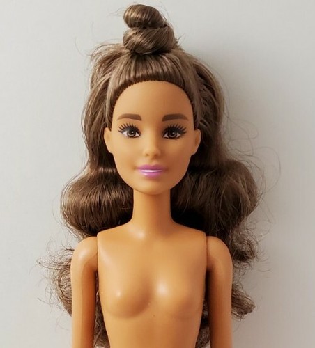 New Nude Barbie Fashionistas Doll 112 Hello Dye Dreamer Petite Brunette - Picture 2 of 3