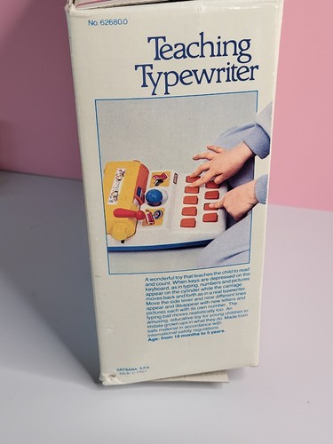 VINTAGE CHICCO TEACHING TYPEWRITER TOY Made In Italy With Box - Picture 15 of 18