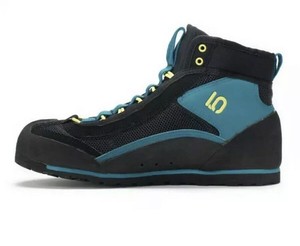 five ten water tennie