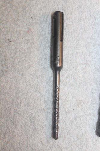 Set of 3 Bosch Bulldog Steel SDS-plus Rotary Hammer Bits 3/16"x4", 1/4"x4", 3/8" - Picture 2 of 7