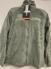 POLARTEC Fleece Foliage Green GEN III  Large long  NOS USGI