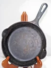 Vintage Small Logo Griswold No. 5 Double Spout Cast Iron Skillet 724M