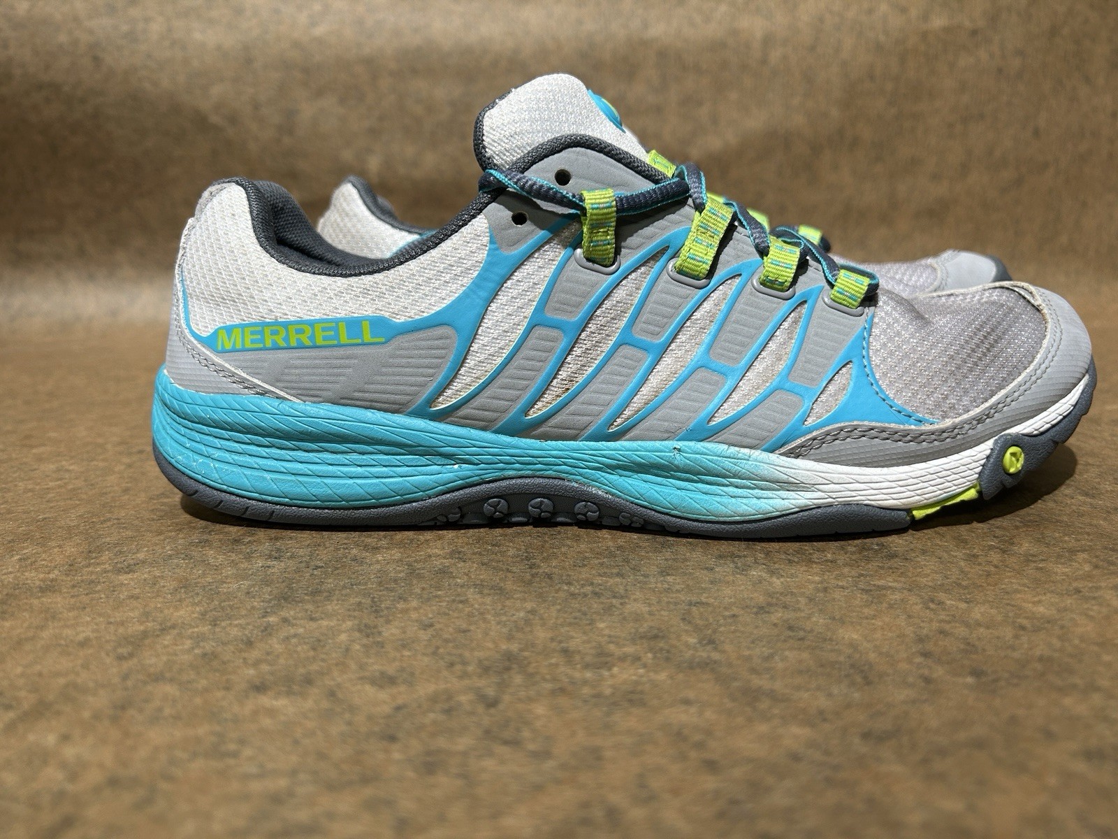 Merrell All Out F Scarpe da trekking da donna taglia 9 grigio blu piedi nudi J06324