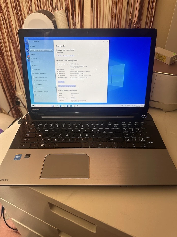 笔记本电脑 东芝 Satellite S75-A7334 便携式电脑 I7 - 2.40GHz 8GB RAM — 第 3/4 张图片