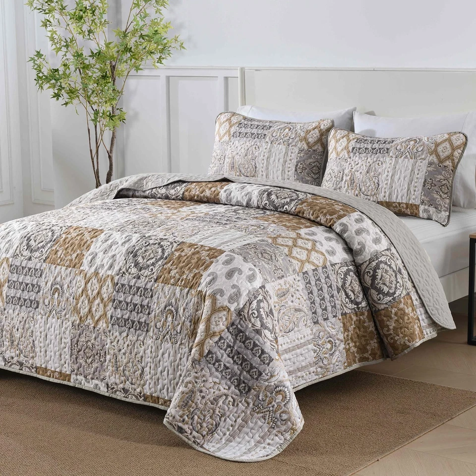 Brown Quilt Set Queen Size, Patchwork Plaid Bedspread Bedding Sets Paisley So... - Image 3 of 4