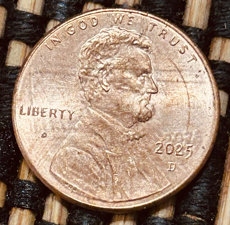 ⚜️⚜️⚜️2025 D/D Lincoln Penny Only One Of A Kind DDO DDR  Struck Thru On Obverse - Image 3 of 4