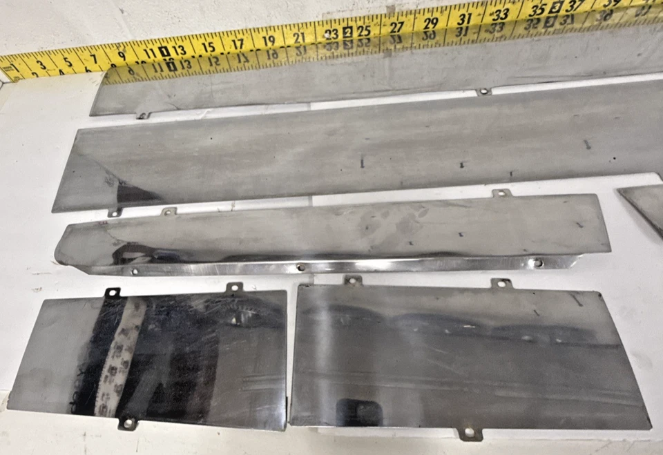 1968 1969 Buick Riviera 8 Piece Trim-Molding Fender Door 1/4 "Nice Set" (Bin101) - Image 2 of 4