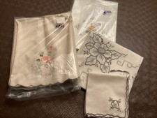 Chinese Embroidered Linen, 1 Small Tablecloth + Napkins, 2 Sets Of Hand Towels