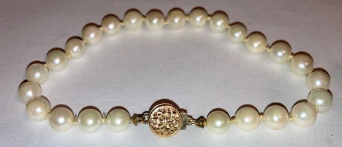 Vintage 8” Pearls Bracelet With 14k Gold Pearl Clasp - Picture 5 of 8