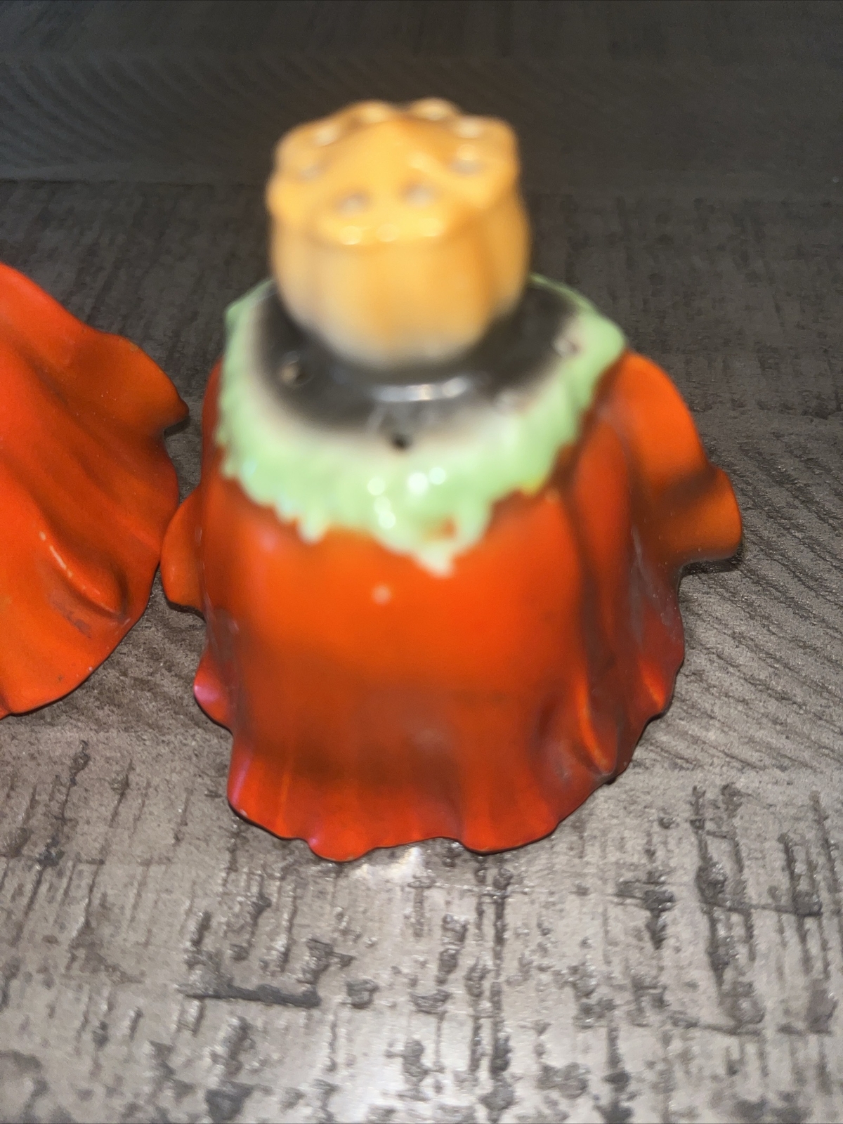 Picture 4 of 8