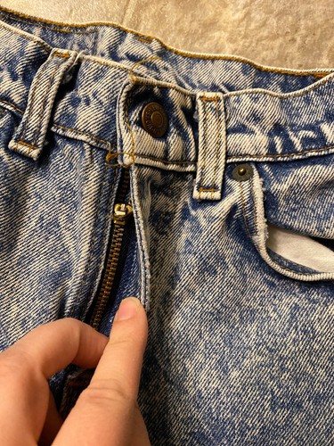 Vintage Levi's Denim Jeans Kids Orange Tab Acid Wash USA High Waist Size 9 Slim - Picture 9 of 11